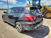 2017 Nissan PATHFINDER photo