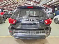 2017 Nissan PATHFINDER photo