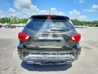 2017 Nissan PATHFINDER photo