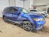 2017 Nissan PATHFINDER photo
