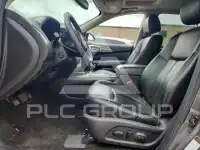 2017 Nissan PATHFINDER photo