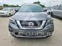 2017 Nissan PATHFINDER photo