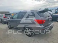 2017 Nissan PATHFINDER photo