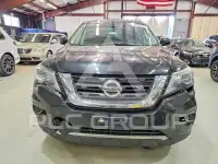 2017 Nissan PATHFINDER photo