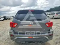 2017 Nissan PATHFINDER photo