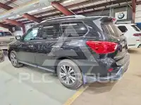 2017 Nissan PATHFINDER photo