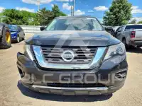 2017 Nissan PATHFINDER photo