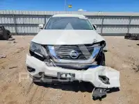 2017 Nissan PATHFINDER photo
