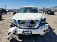 2017 Nissan PATHFINDER photo