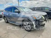 2017 Nissan PATHFINDER фото