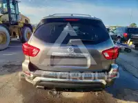 2017 Nissan PATHFINDER photo