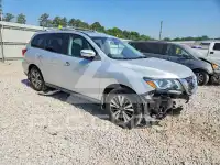 2017 Nissan PATHFINDER photo