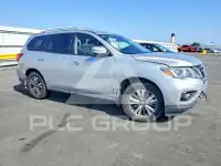 2017 Nissan PATHFINDER фото