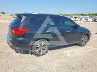 2017 Nissan PATHFINDER photo