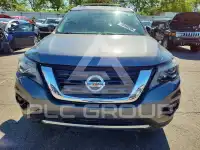 2017 Nissan PATHFINDER photo