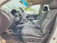 2017 Nissan PATHFINDER photo
