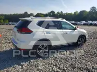 2017 Nissan ROGUE photo