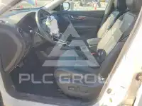 2017 Nissan ROGUE photo
