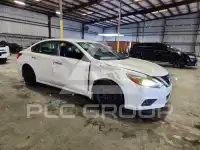 2017 Nissan ALTIMA фото