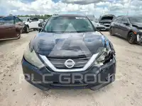 2017 Nissan ALTIMA photo