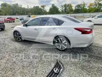 2017 Nissan ALTIMA photo