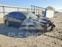 2017 Nissan ALTIMA photo