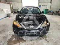 2017 Nissan ALTIMA фото