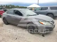2017 Nissan ALTIMA photo