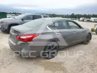 2017 Nissan ALTIMA photo