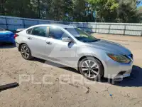 2017 Nissan ALTIMA фото