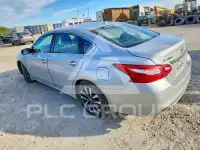 2017 Nissan ALTIMA photo