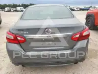 2017 Nissan ALTIMA photo
