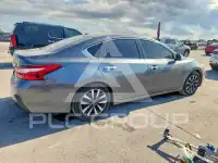 2017 Nissan ALTIMA фото