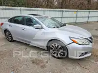 2017 Nissan ALTIMA фото