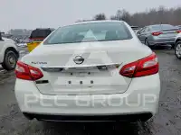 2017 Nissan ALTIMA фото