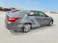 2017 Nissan ALTIMA фото