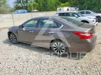 2017 Nissan ALTIMA фото