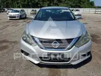 2017 Nissan ALTIMA фото