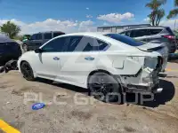 2017 Nissan ALTIMA фото
