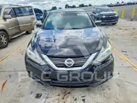 2017 Nissan ALTIMA фото