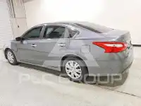 2017 Nissan ALTIMA photo