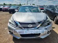 2017 Nissan ALTIMA photo