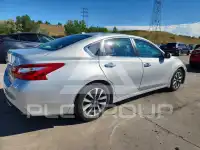 2017 Nissan ALTIMA фото