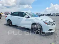 2017 Nissan ALTIMA photo