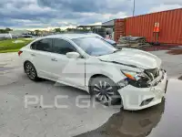 2017 Nissan ALTIMA photo