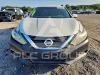 2017 Nissan ALTIMA фото