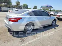 2017 Nissan ALTIMA фото