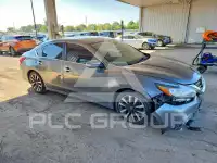 2017 Nissan ALTIMA photo