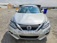 2017 Nissan ALTIMA фото