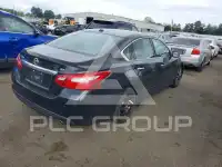 2017 Nissan ALTIMA фото